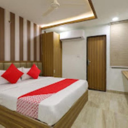 Hotel Pride Inn Bhopal Exteriör bild