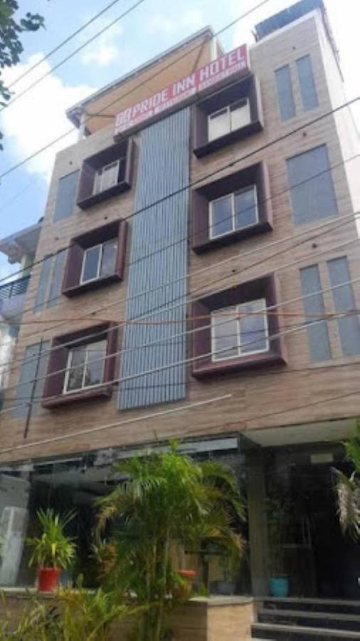Hotel Pride Inn Bhopal Exteriör bild